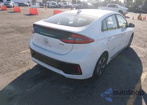 2017 Hyundai Ioniq Hybrid Sel из США, поврежденный, VIN KMHC75LC8HU031654